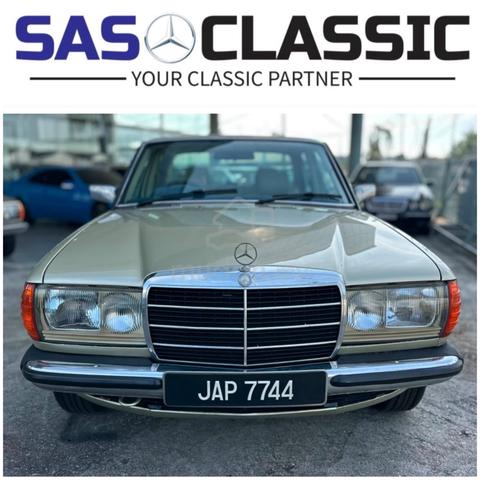 Mercedes Benz W123 200 (4 Speed) Manual For Sale - 5