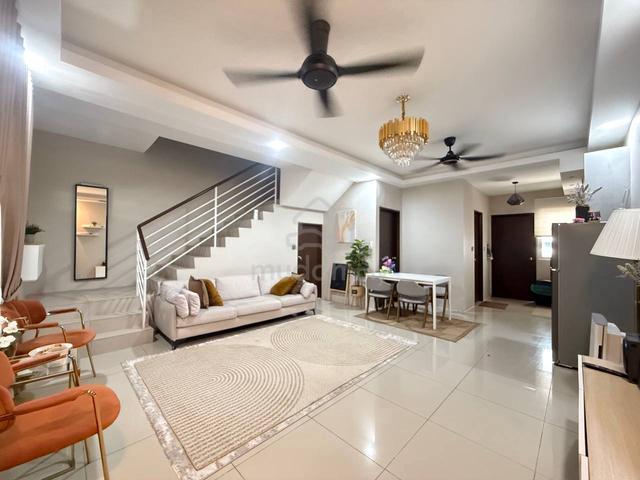 RENOVATED CANTIK 🤩 Double Storey Kita Bayu @ Cybersouth FOR SALE! 1