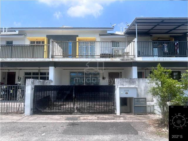 Pantai Sepang Putra 2 Storey Terrace House 1
