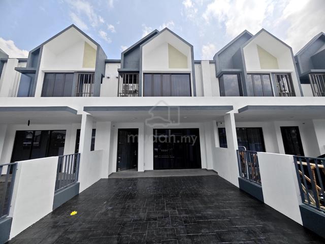 SEWA | Double Storey ANIRA Serenia City Kota Warisan Sepang 1
