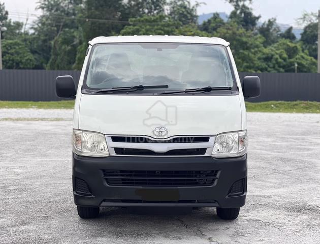 2011 Toyota HIACE 2.5 PANEL VAN FACELIFT (M) OR/CO - 3
