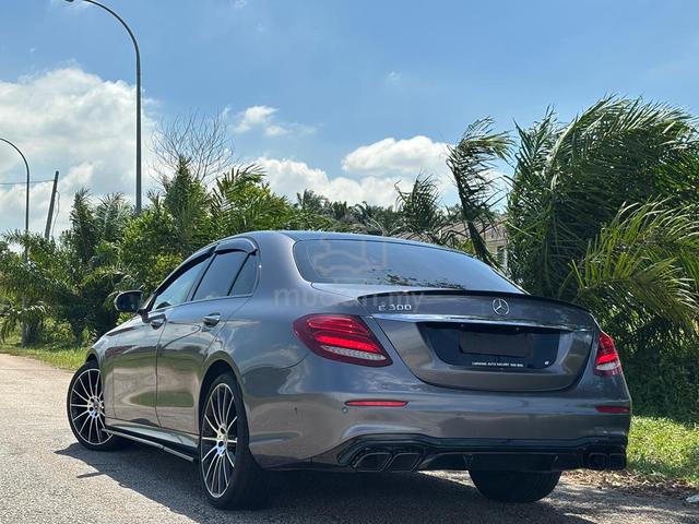 2019 Mercedes Benz E300 2.0 AMG LINE (CBU) (A) - 4