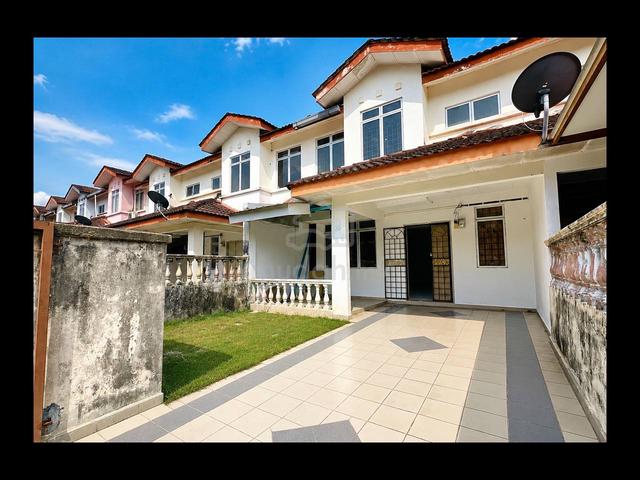DEKAT SURAU | 20x80 | Tanah Luas Belakang 2 Storey Terrace Semenyih 1