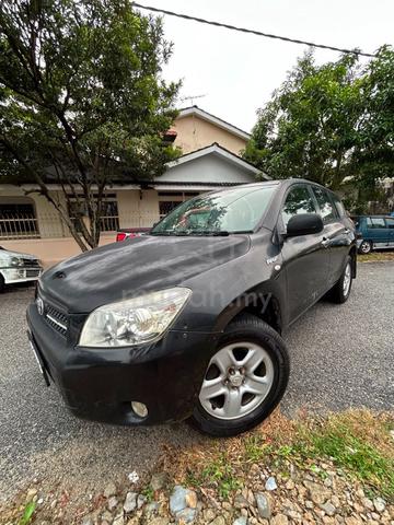 Toyota RAV 4 TAHUN 2005 UNTUK DIJUAL - 2