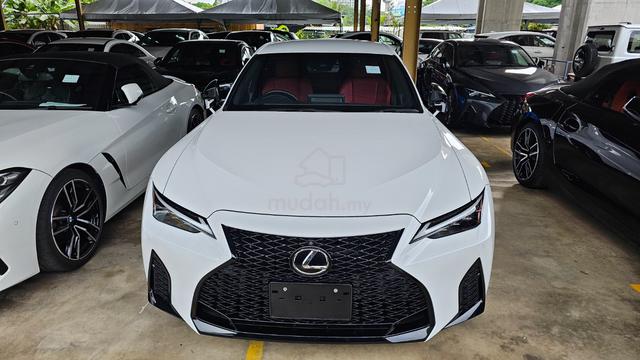 2023 Lexus IS300 2.0 F-SPORT 5A GRADE 13k km - 2