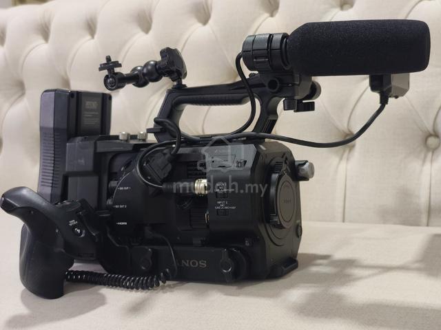 Sony PXW FS7 Mark 2 Cinema Camera  - photo 4 of 6