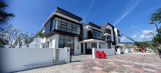 Commercial Hub guarded 2ty & 3sty Semi D Factory, Menglembu, Ipoh 1