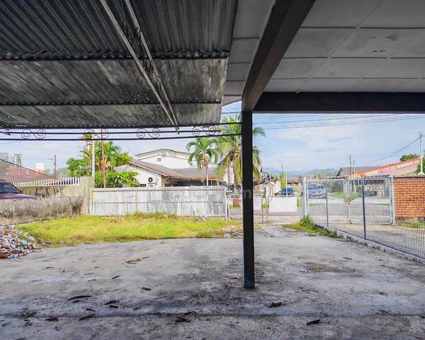 Taman Luyang Phase 4 Single Storey Semi Detached House 5850 Sqft Land. 1