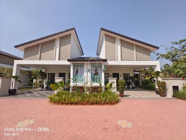 Full loan Modern Gopeng 1 tingkat Semi D, Perak. 1
