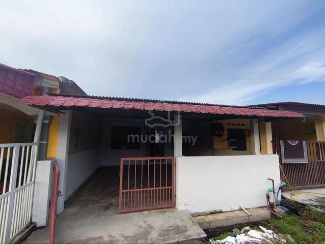 Teres Setingkat, Taman Seri Telok Mas, Telok Mas, Melaka 1