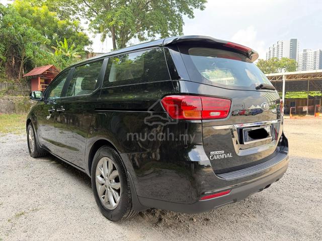 2018 Kia GRAND CARNIVAL 2.2 D KX 8 SPEEDS LOW MIL - 4