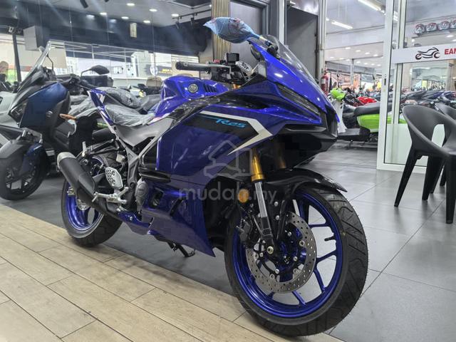 Carousel Image
