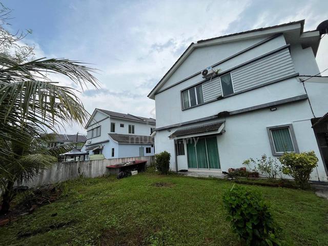 Corner lot double storey prima kamunting 1