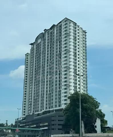 The Louvre @ Country Heights 1