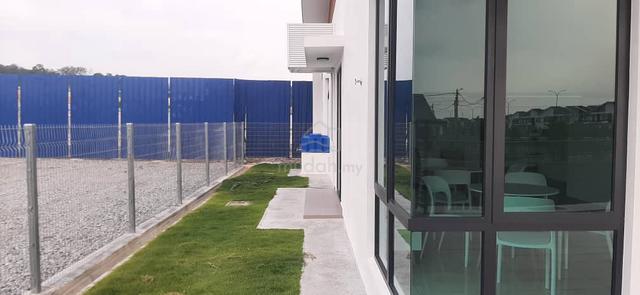 Freehold Extra Land Single Storey Semi D 36 x 70 nr Cheng Melaka 1