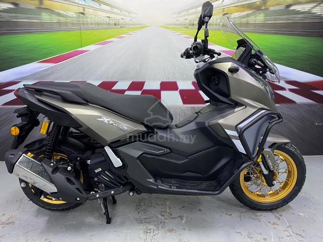 Carousel Image
