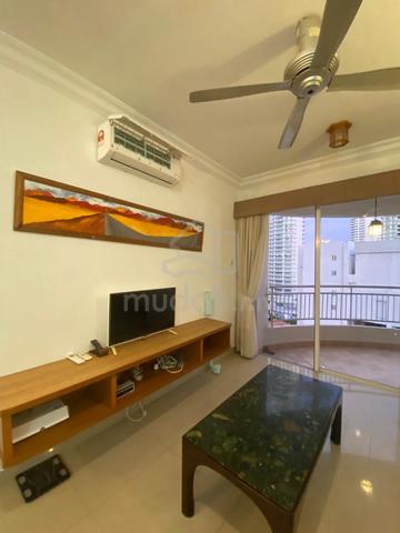 GURNEY PARK Nearby Gurney Plaza Gurney Paragon Mall & GMC 1