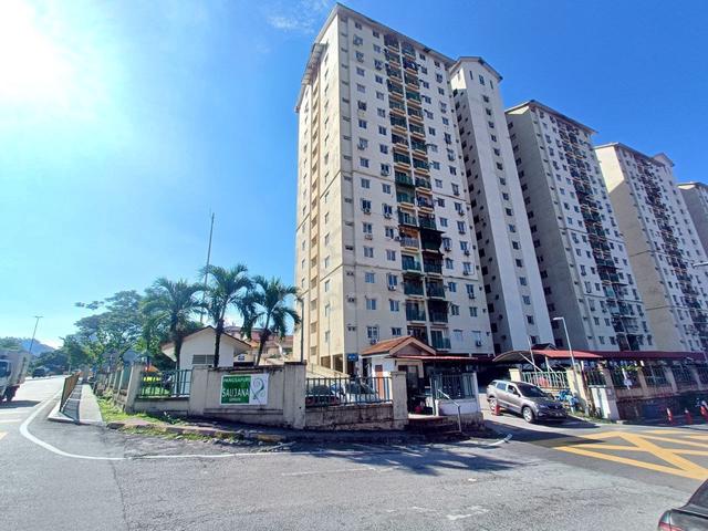 Pangsapuri Saujana Gombak 1