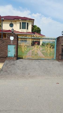 Peaceful & Green Bungalow // freehold//Batu 4, Port Dickson 1
