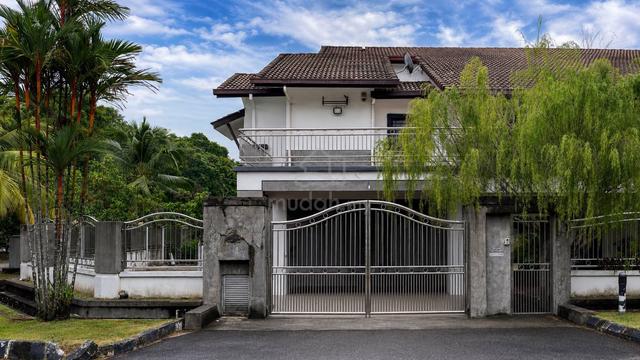 Double Storey CORNER LOT Terrace Seksyen 9 Putra Indah Putra Heights 1