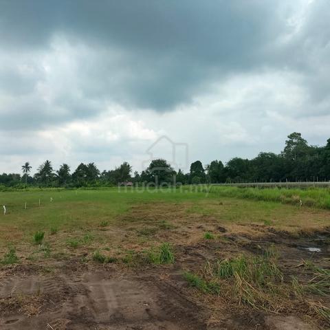 [TURUN HARGA] Lot Banglo Sg Soi Tepi Jalan Bandar Kuantan Putri 1