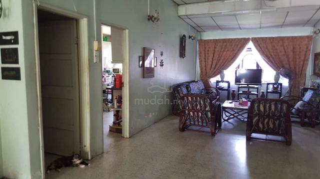 JALAN HAMILTON, 1/Bungalow for sale -- la 7386sf 1