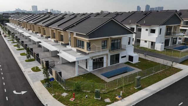 Brand New 2 Storey Superlink Tilia U12 Shah Alam FREE MOT & SPA Legal 1