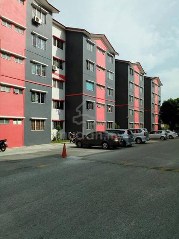 Iris Apartment (Saujana Utama) 1