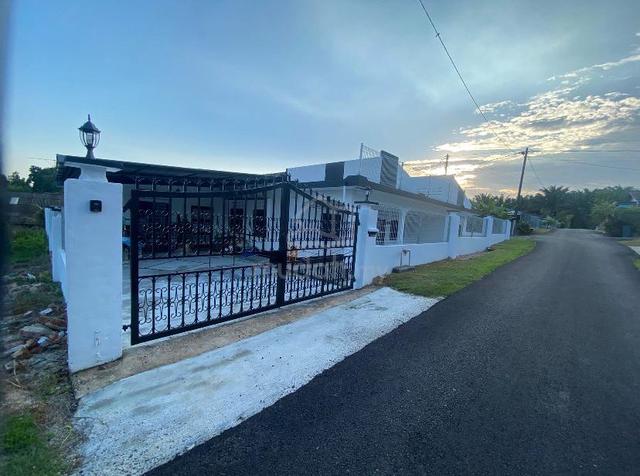 DATA Centre - Bukit batu room to rent 1