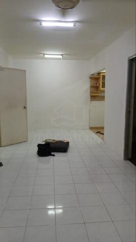 Apartment Anggerik (Prima Beruntung) 1