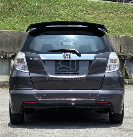 Honda JAZZ 1.3 HYBRID FACELIFT ❌Processing Fees - 4