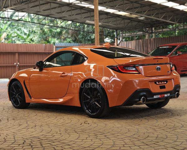 2022 Toyota GR86 2.4 RZ 10th Anniversary (M) 5A) - 2