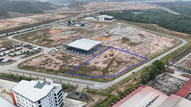 Corner Lot | Flat land Industrial Land at Hamilton Industrial Park 1