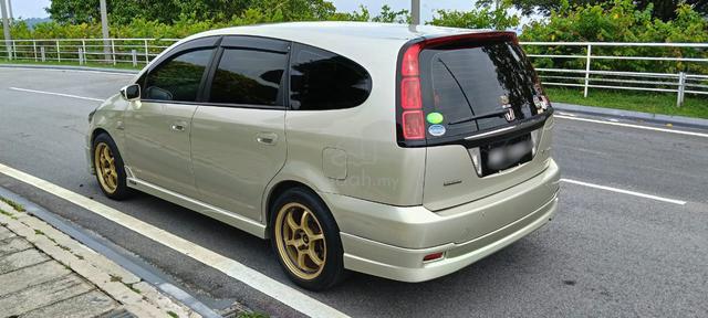 2005 Honda STREAM 2.0 iVS FACELIFT (A) - 2