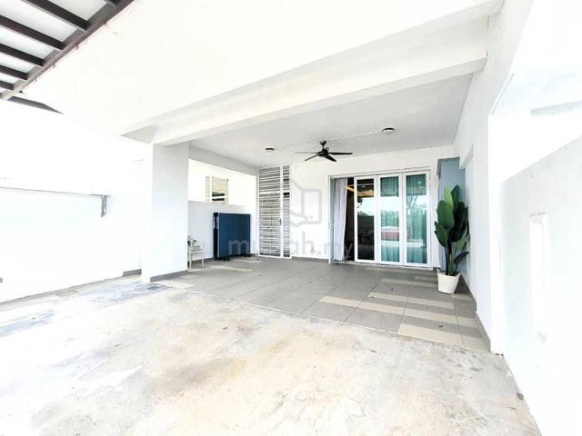 PERJIRANAN 12, Bandar Dato Onn Fully Renovated House [Open Facing Unit 1