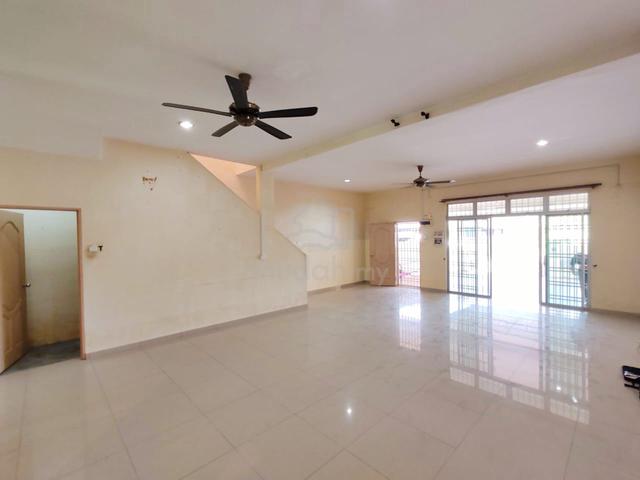 2-storey Terraced House Taman Cha'ah Utama , Segamat, Johor 1