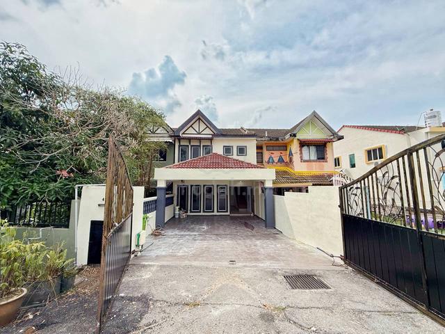 Newly Refurbished Terrace Taman Melati | 20x78 | 4 1R3B 1