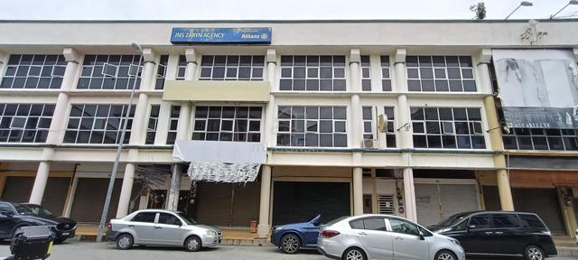 Ground floor shoplot Haji Ahmad 1