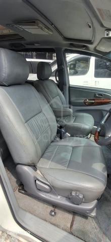 Toyota Estima 2.4 Aeras Loan Kedai - 3