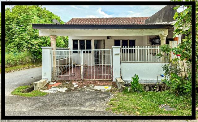 BOOKING 1K🔥 RENO ENDLOT 1 Storey Seksyen 1 Rinching Semenyih 1