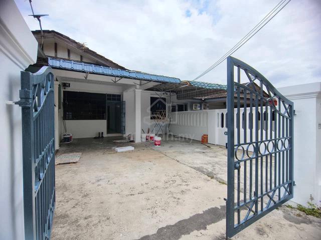House For Rent / Taman Bukit Rinting / Single Storey Terrace / Jb 1