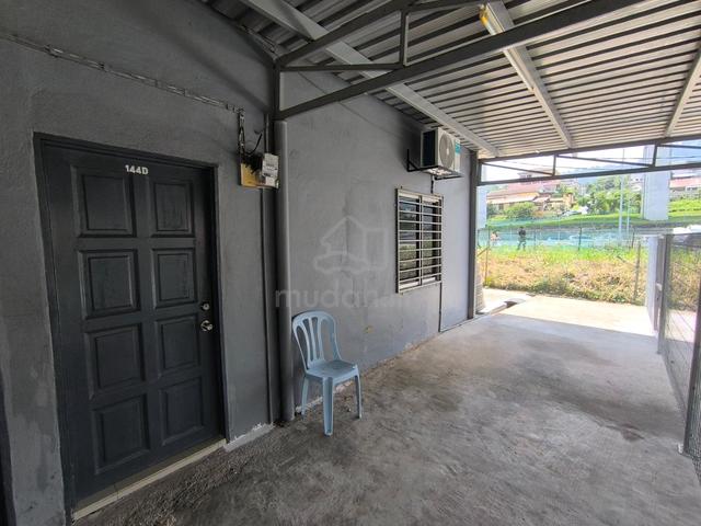 Walk to 99Speedmart, Petronas- Ampang Single Storey (Ready move in) 1