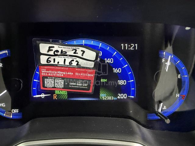 2024 Toyota COROLLA CROSS 1.8 HYBRID HARGA LELONG - 3