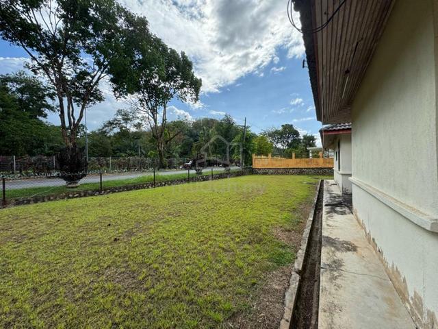 Bungalow Corner [8197sf Land] Teluki Bukit Sentosa Tanjung Cempaka 1
