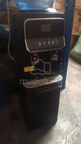 Water Dispenser - photo 3 of 3