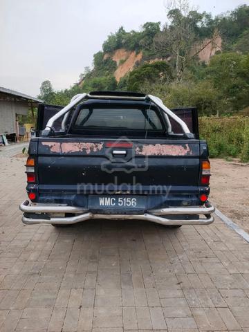 2004 Mitsubishi STORM 2.5 GLS (A) - 4