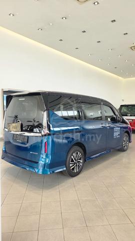 2026 Nissan SERENA 1.4 E-POWER PREMIUM HIGHWAY - 2