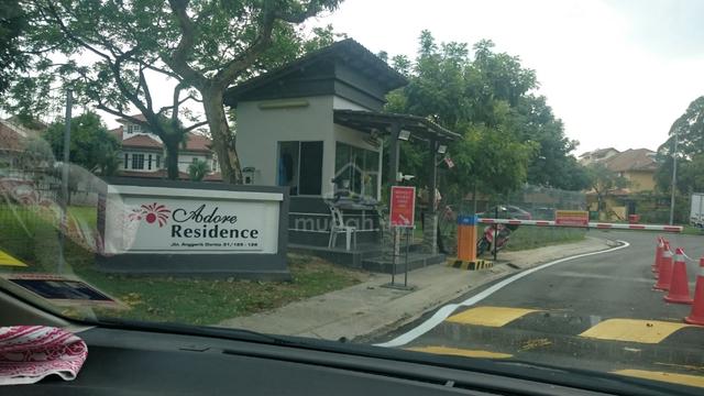 Bilik Di Kota Kemuning Jalan Kebun Bukit Rimau Bukit Naga Shah Alam 1