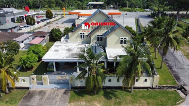 Banglo 2 Tingkat Corner Lot Tanah Luas Di Desa Bayu Seri Manjung 1