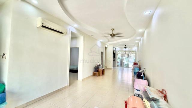Nusa idaman 2-storey superlink big size 24x75, renovated full loan 1